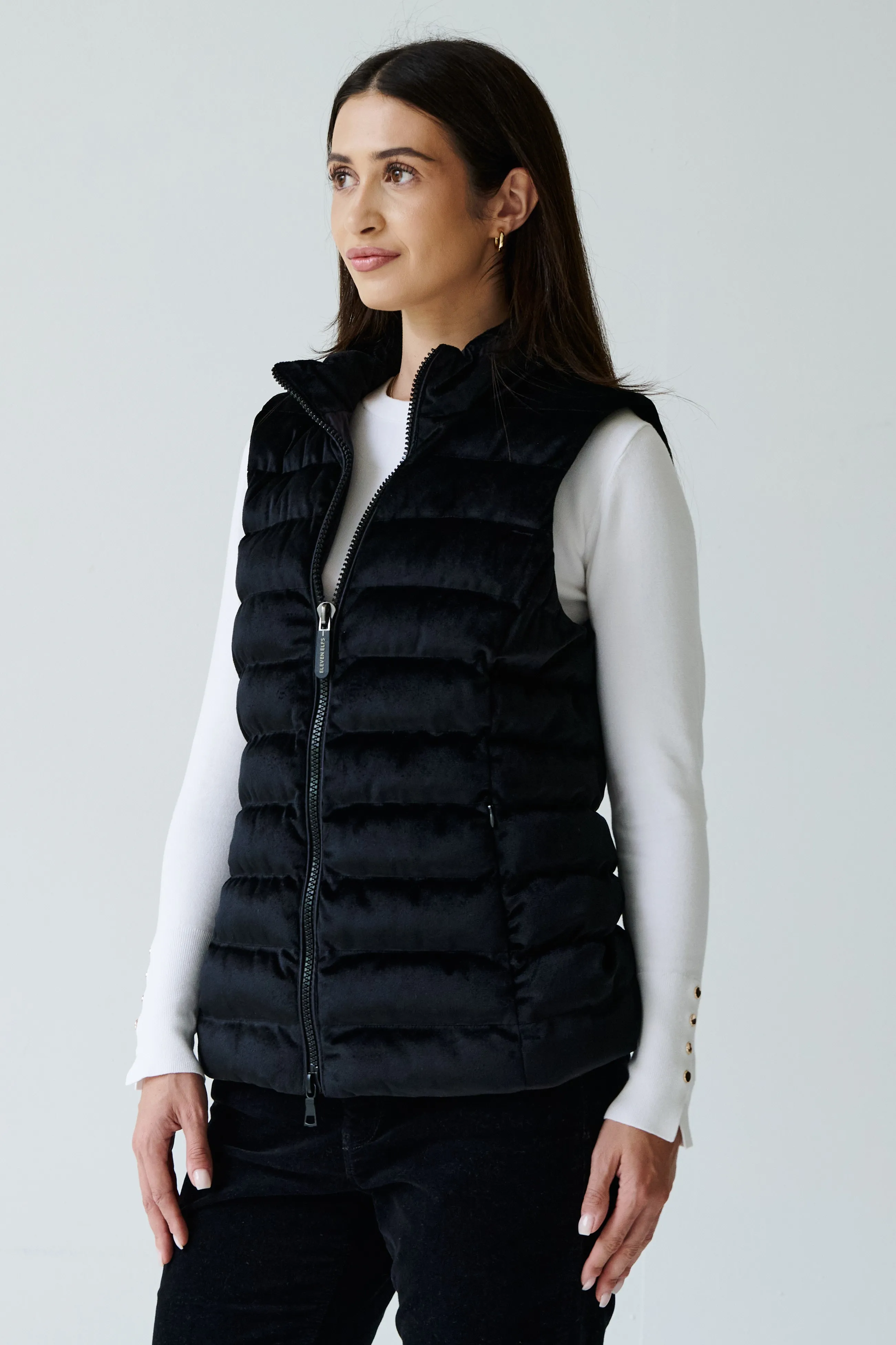 Melian Short Vegan Down Vest | Black Velvet