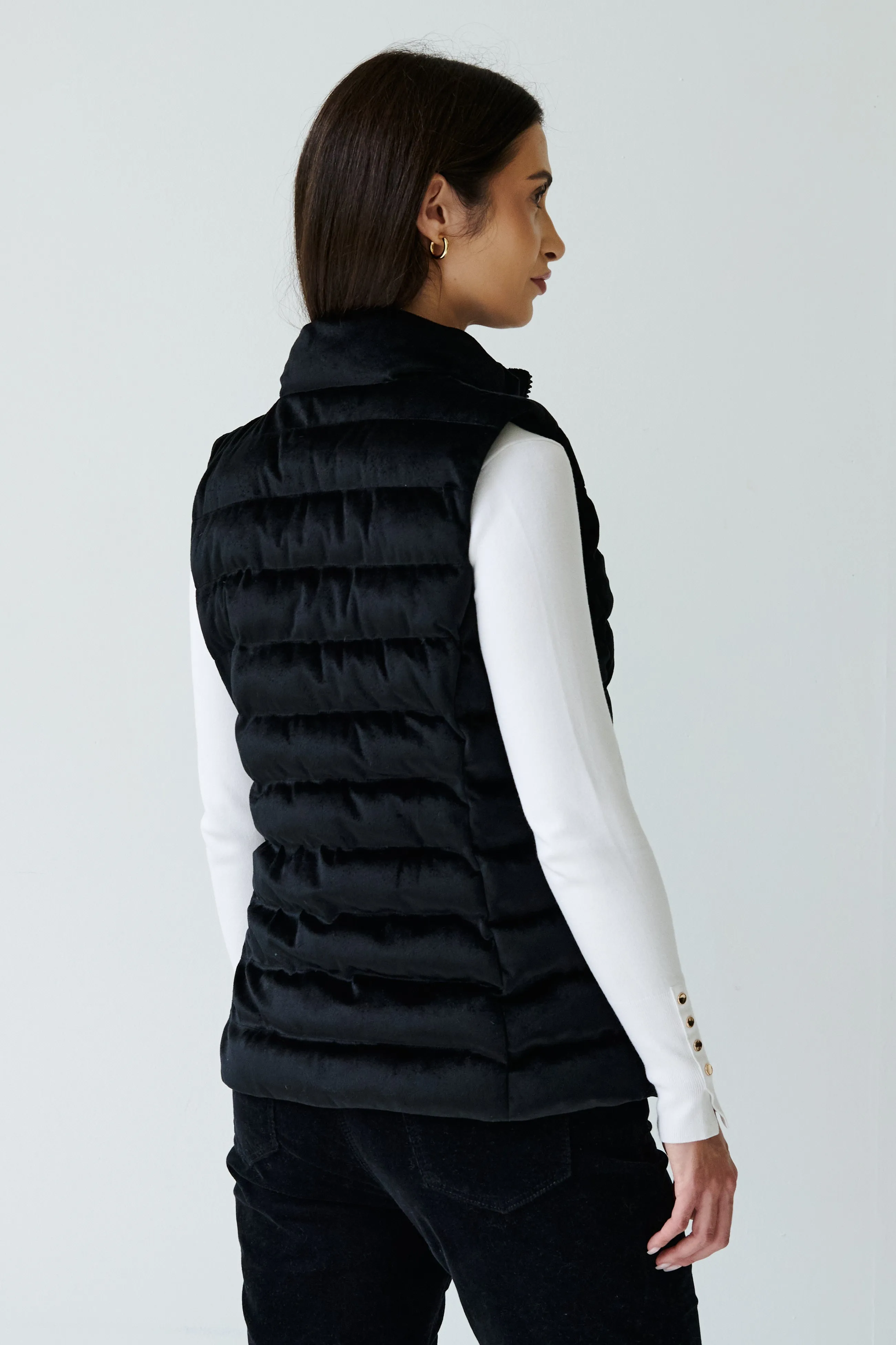 Melian Short Vegan Down Vest | Black Velvet