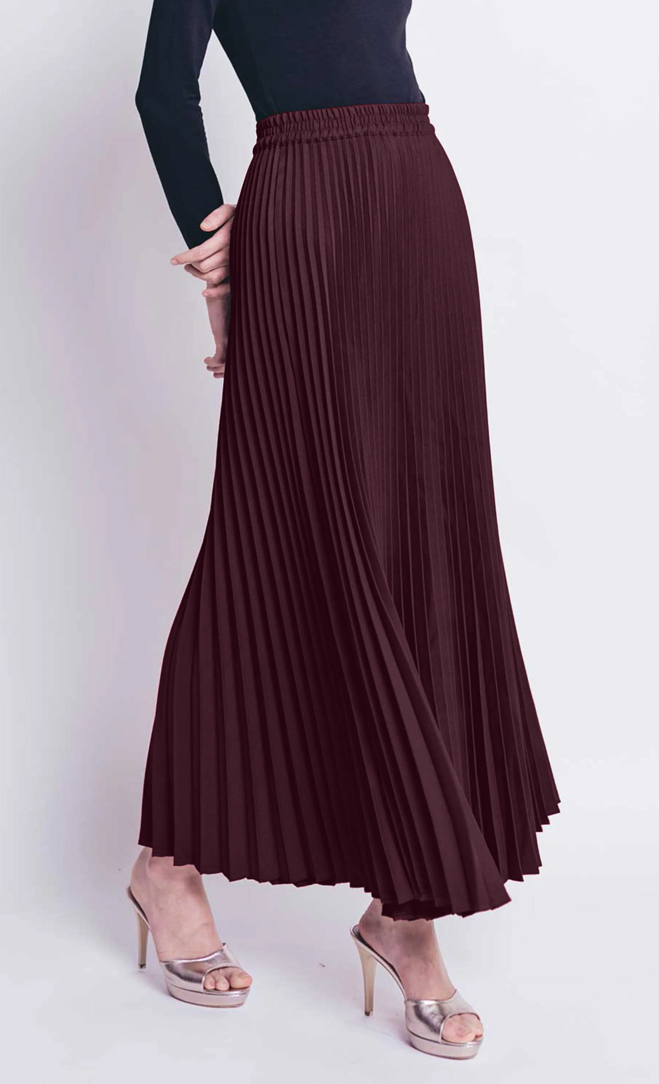 Olivia Pleated Skirt in Plum