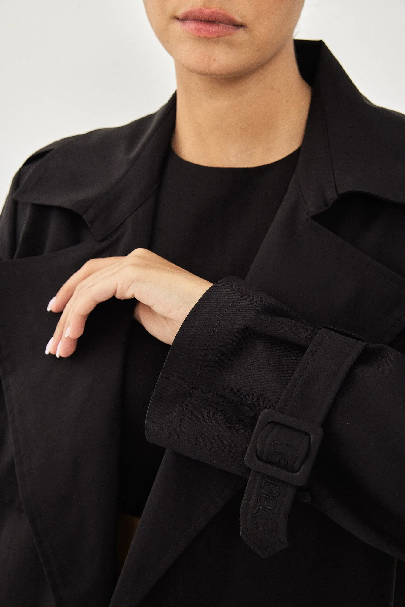 TRENCH COAT