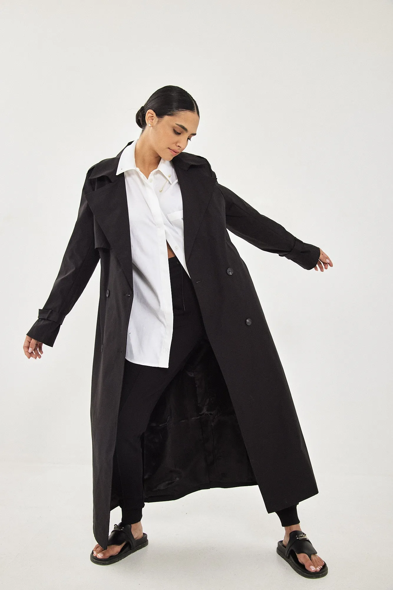 TRENCH COAT